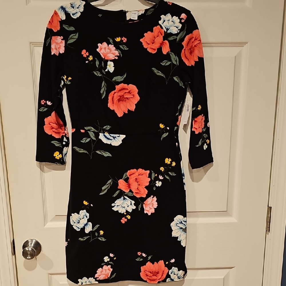 Old Navy Pink Sheath Dress 3/4 Sleeve Crew Neck